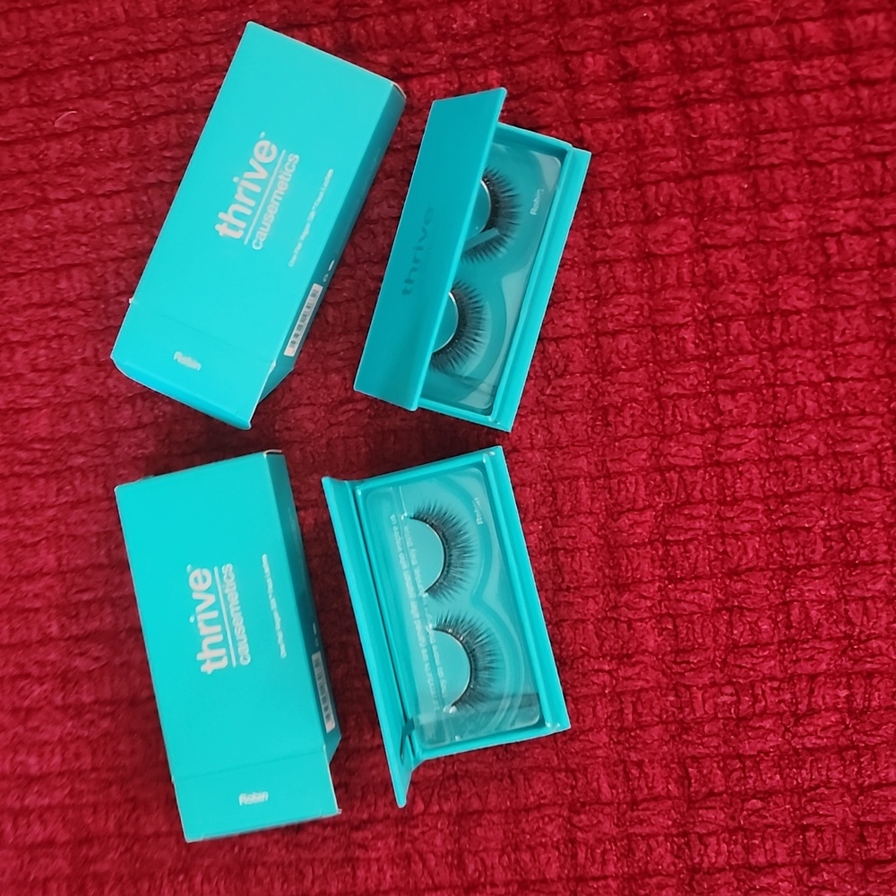 THRIVE VEGAN SILK LASHES